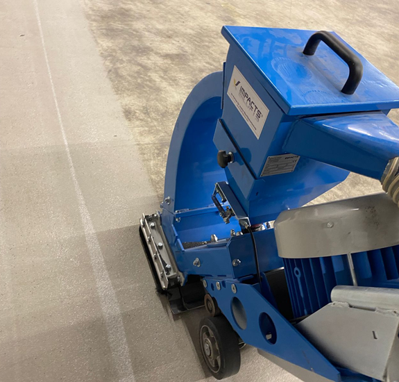 Grof stralen van een betonnen vloer