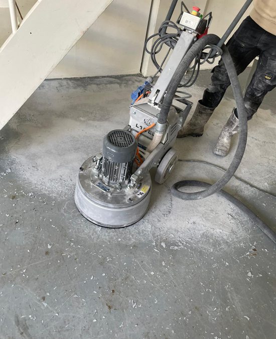 Beton machinaal schuren