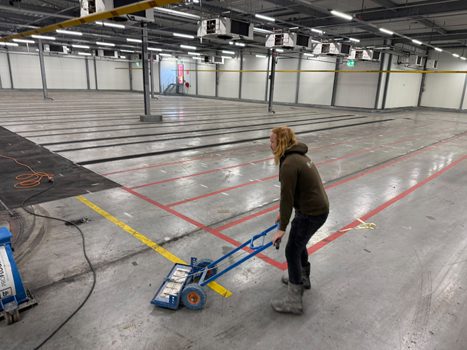 Straalkogels verzamelen met magneetwagen Straalkogels verzamelen met magneetwagen